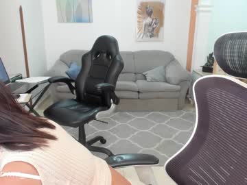 webcam couple emillybrowm live cam image #6332934