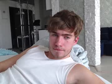 webcam man megamaxxxl live cam image #5634973