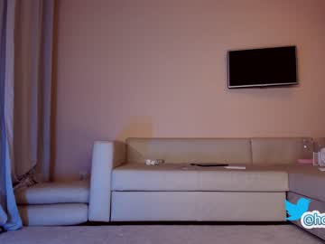webcam girl hollyextra live cam image #3181479