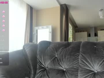 webcam girl xvsesss live cam image #2410680