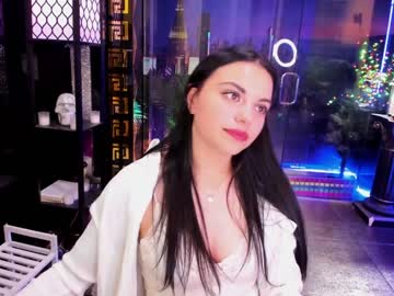 webcam girl alma_pearl live cam image #5383253