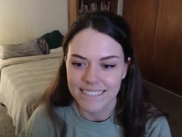 webcam girl charlotte1996 live cam image #6021257