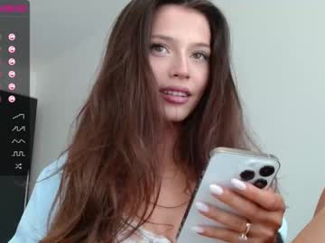 webcam girl isia_slay live cam image #1550104