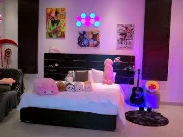 webcam girl madnessalise live cam image #6403470