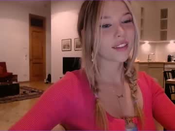 webcam girl bitter_moon live cam image #3247484