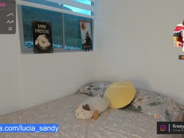 webcam girl lucia_sandy live cam image #5530837