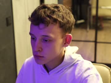 webcam man nikolas_cute live cam image #5042496