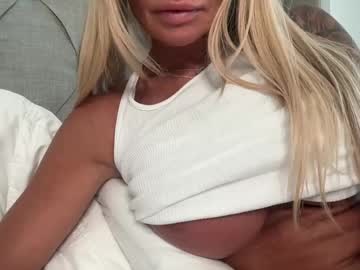 webcam girl jenna_stjames live cam image #7085521