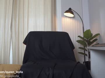 webcam girl queen_leylla live cam image #2641032