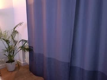webcam girl lil_babe_ live cam image #5556397