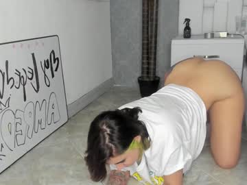 webcam girl sugar_troubl3 live cam image #105478