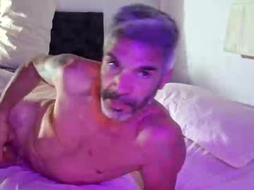 webcam couple juanyroo live cam image #7087085