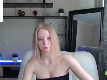 webcam girl adrykilly live cam image #1945556
