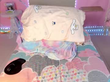 webcam girl little_effy18 live cam image #2703821