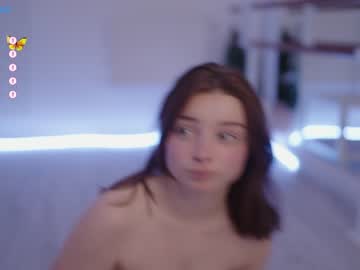 webcam girl floret_joy live cam image #5895452