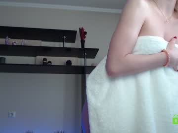webcam girl adrykilly live cam image #1636105