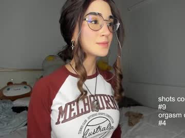 webcam girl lonelly_lolly98 live cam image #6738642