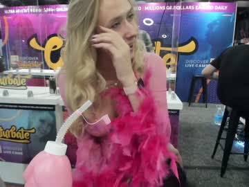 webcam girl pr3ttyp1nkpussy live cam image #1732130