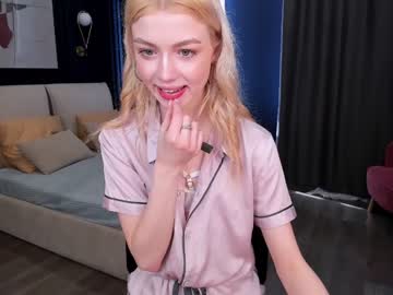 webcam girl elizabethmad live cam image #4740275