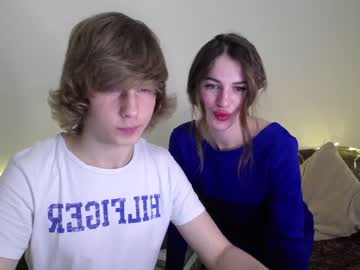 webcam girl mrs_april live cam image #3461220