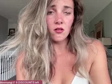 webcam girl bloomyogi live cam image #1847820