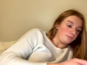 webcam girl kaybrookee live cam image #4121595