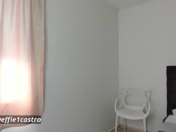 webcam girl effie_castro live cam image #1084271