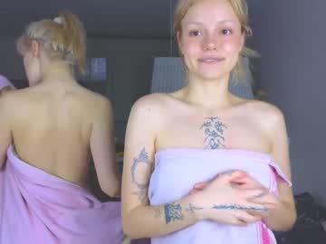 webcam girl artemisa_meows live cam image #6522640