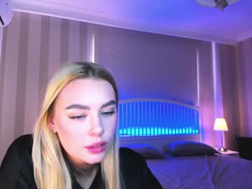 webcam girl 8a8y_nura live cam image #1153758