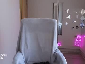 webcam girl lily_ewing live cam image #4739660