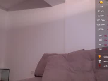 webcam girl persian_baddie live cam image #3302332