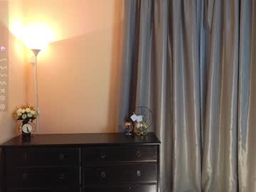 webcam girl shirleywhitney live cam image #5515922