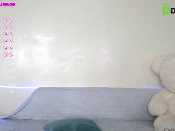 webcam girl fallen_angel_18 live cam image #4674020