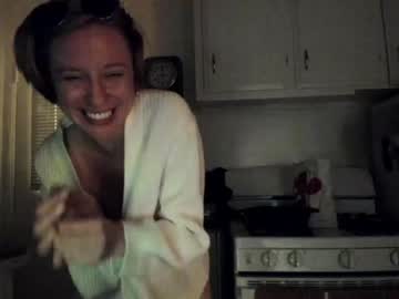 webcam girl pretendlunch live cam image #3328723