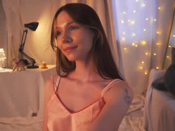 webcam girl kateuwugirl live cam image #5835989