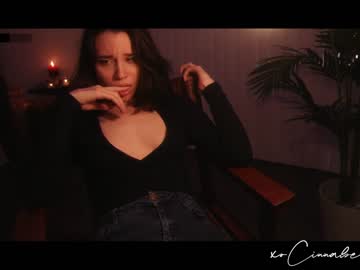 webcam girl cinnabelle live cam image #770684