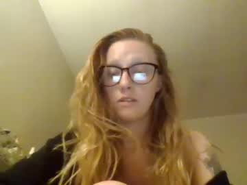 webcam girl cherricarmen live cam image #6050918