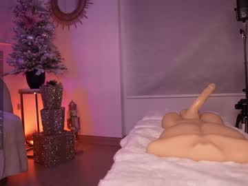 webcam girl lau__1 live cam image #5979521