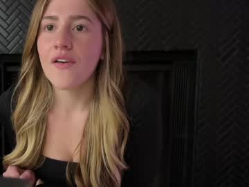 webcam girl amberdmariee live cam image #7067228
