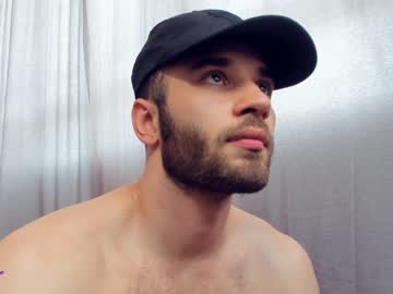 webcam man diegopowerful live cam image #1485326