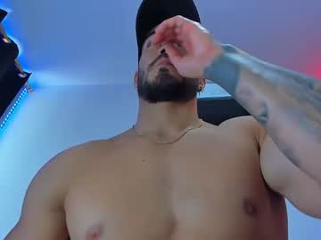 webcam man alexander_martines live cam image #1890419