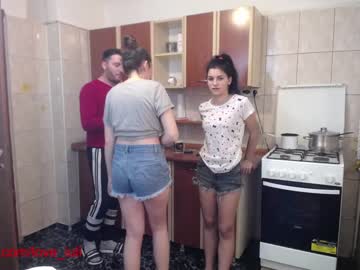 webcam couple iuliana32 live cam image #450558
