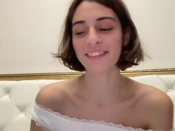 webcam girl crown_of_vice01 live cam image #2759209