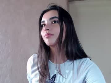 webcam girl nika_la live cam image #2485216