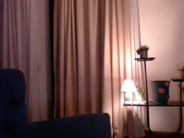 webcam girl bitter_moon live cam image #570189