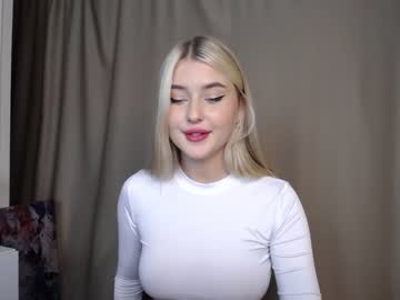 webcam girl cute18cute live cam image #2992420
