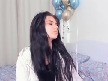 webcam girl elfas_cute live cam image #4834051