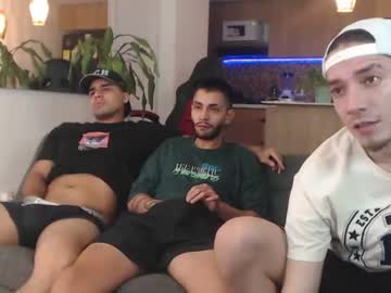 webcam man fratguysonline live cam image #4300798