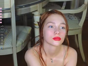 webcam girl shirleywhitney live cam image #5682320