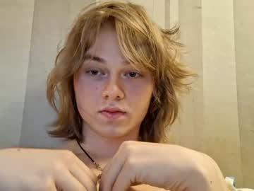 webcam man femboybrat live cam image #6802978